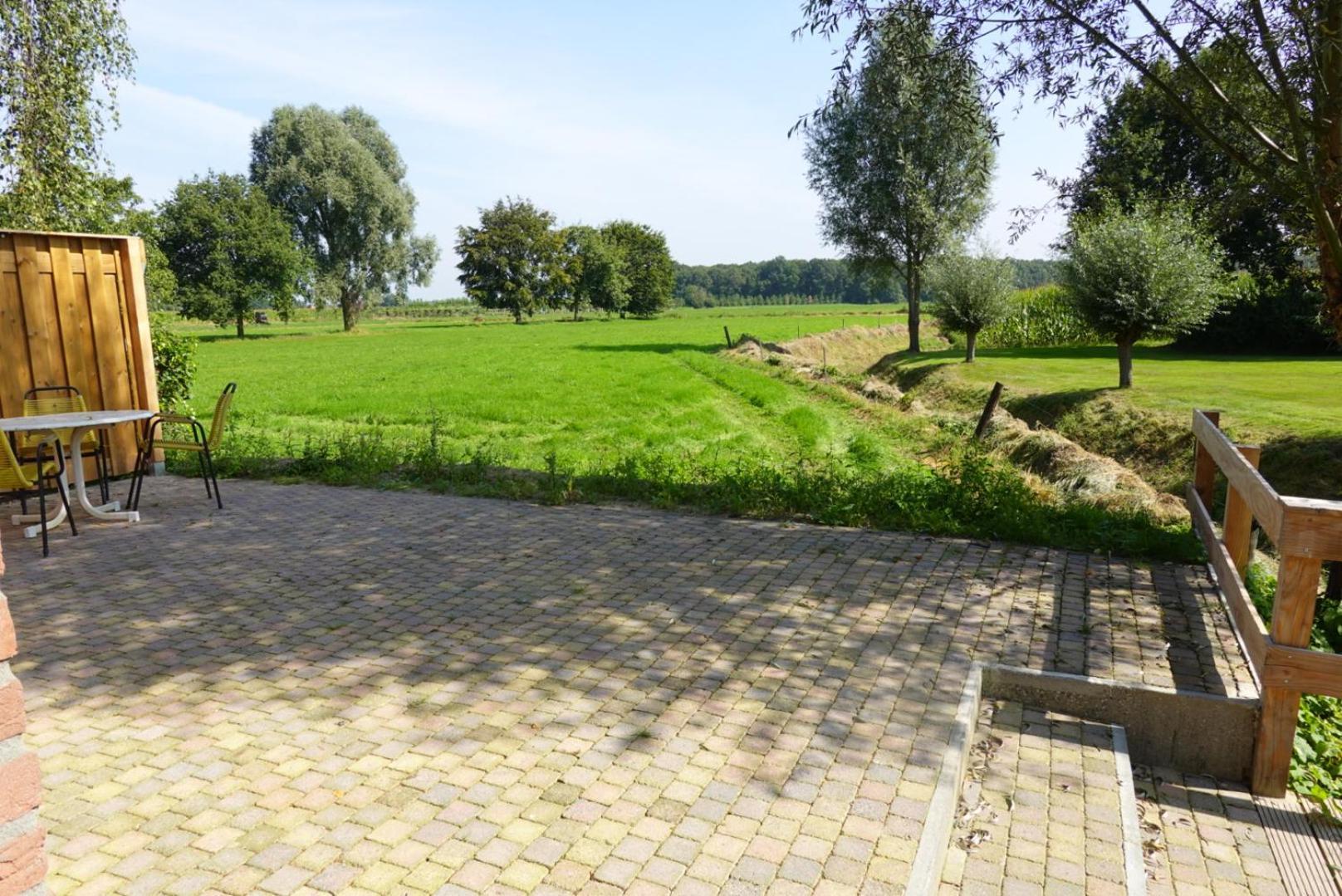 De Knotwilg Villa Loon op Zand Exteriör bild