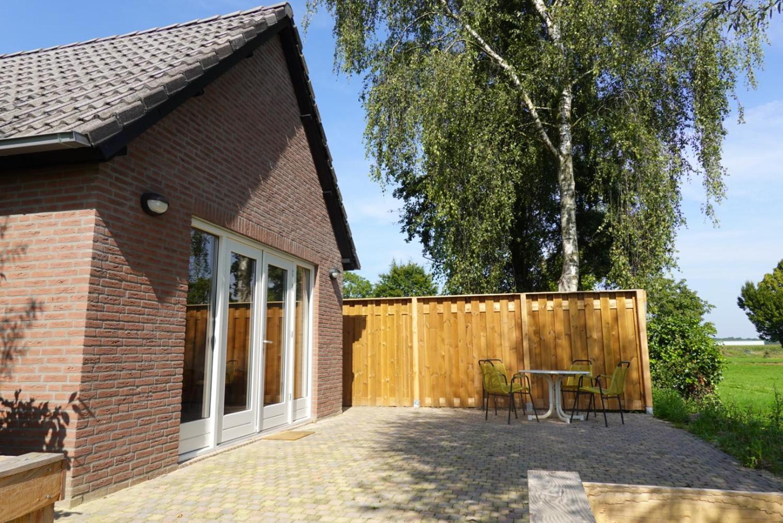 De Knotwilg Villa Loon op Zand Exteriör bild
